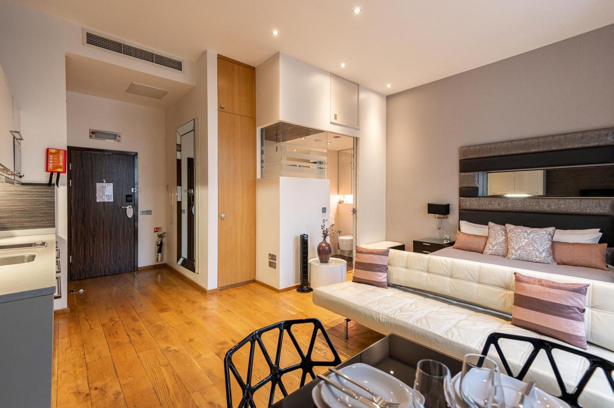 Space Aparthotel London Ngoại thất bức ảnh
